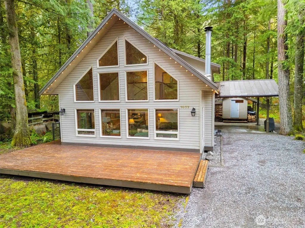 7077 Austin Pass Road Glacier WA 98244