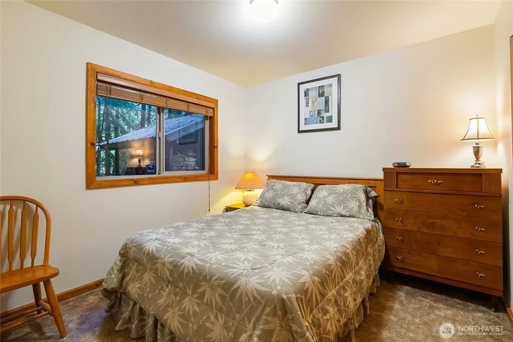 7077 Austin Pass Road Glacier WA 98244