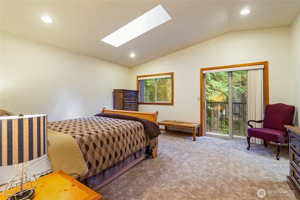 7077 Austin Pass Road Glacier WA 98244