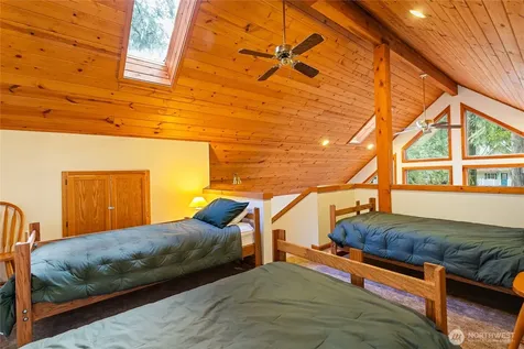 7077 Austin Pass Road Glacier WA 98244