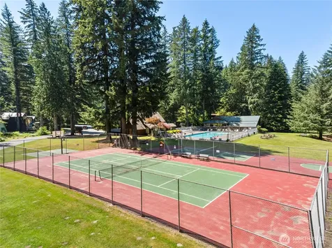 7077 Austin Pass Road Glacier WA 98244