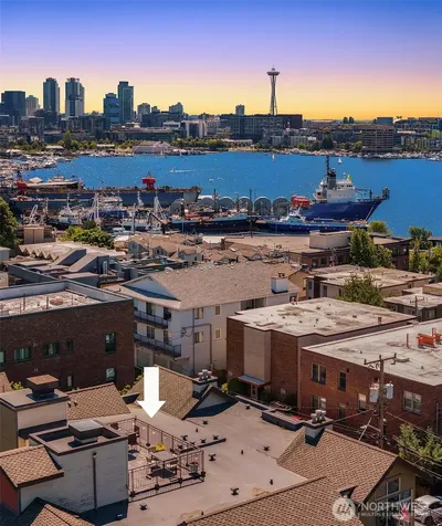 2035 Eastlake Avenue E Seattle WA 98102