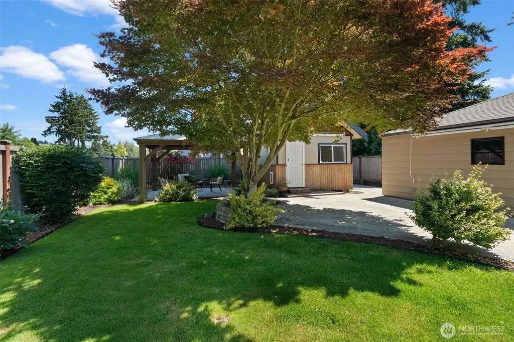 521 Boyd Avenue Sumner WA 98390