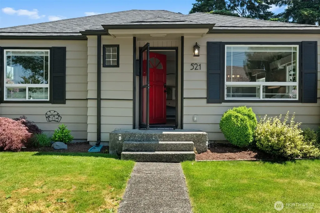 521 Boyd Avenue Sumner WA 98390