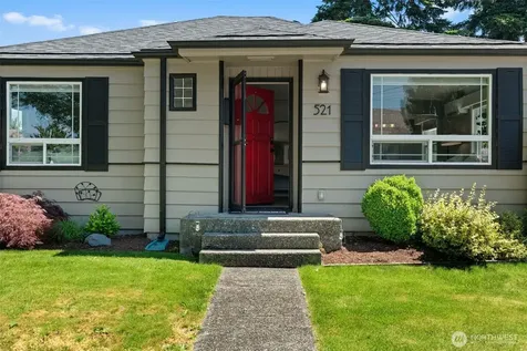 521 Boyd Avenue Sumner WA 98390