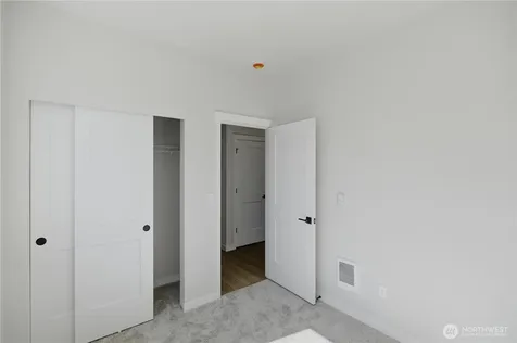 5128 N 39 Street Tacoma WA 98407