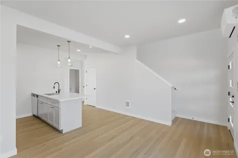5128 N 39 Street Tacoma WA 98407