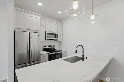 5128 N 39 Street Tacoma WA 98407