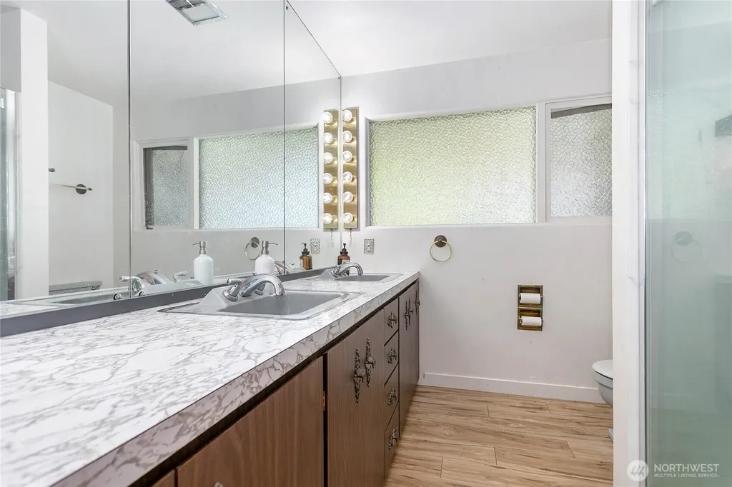 429 12th Street Blaine WA 98230