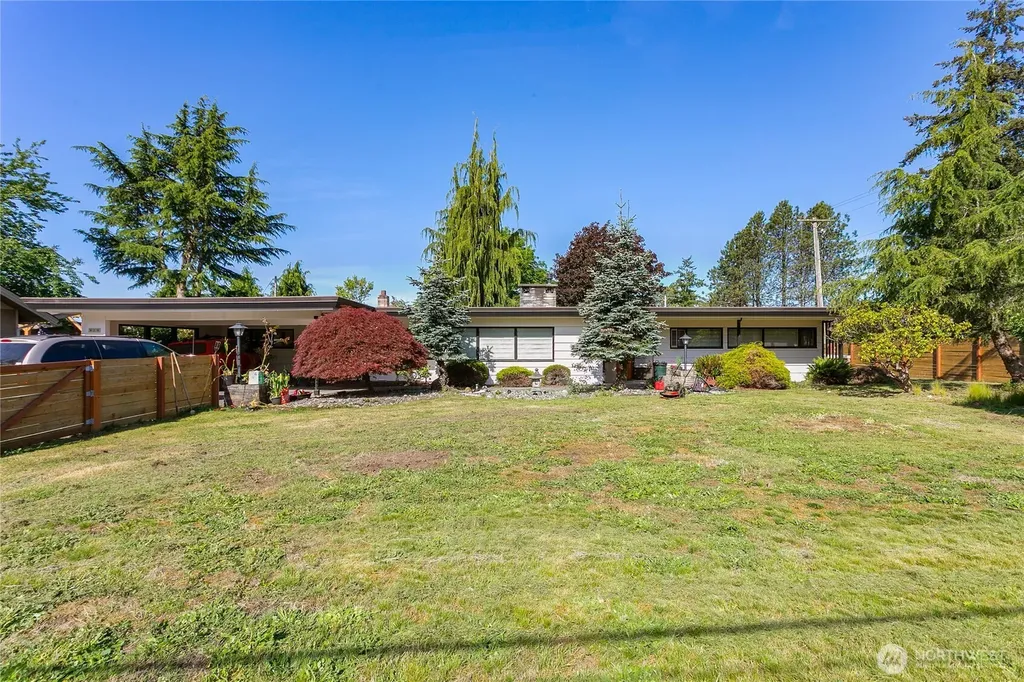429 12th Street Blaine WA 98230
