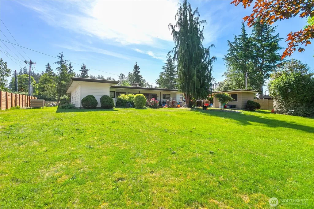 429 12th Street Blaine WA 98230