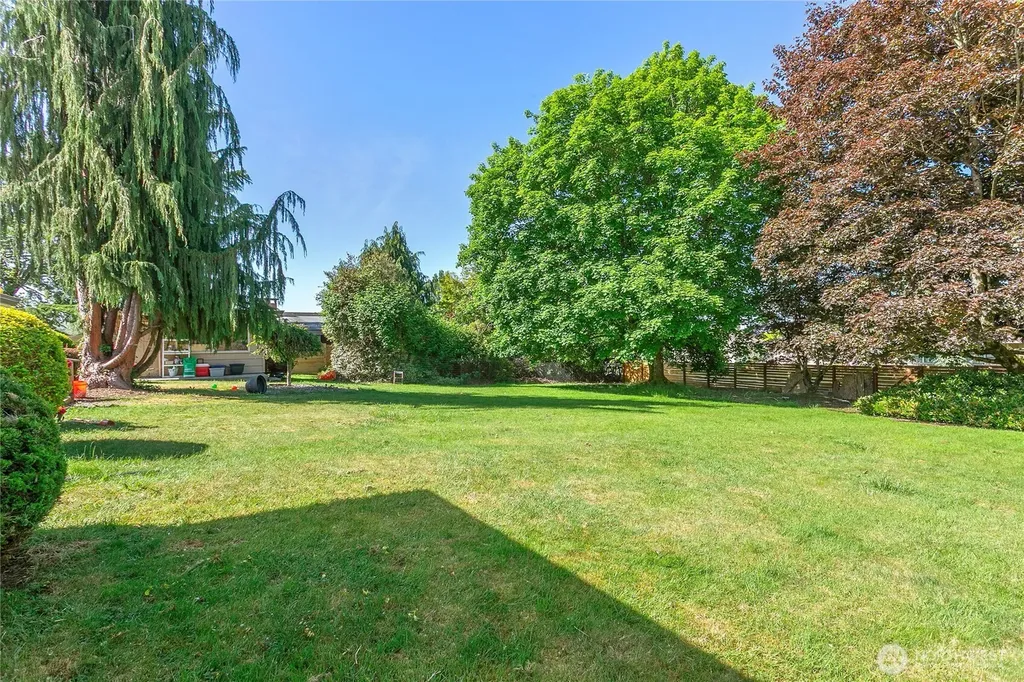 429 12th Street Blaine WA 98230