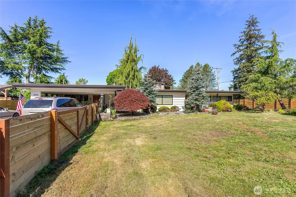 429 12th Street Blaine WA 98230