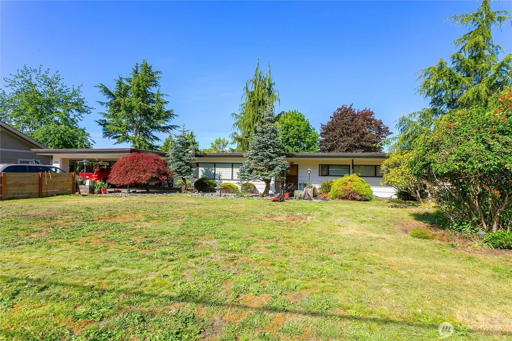 429 12th Street Blaine WA 98230