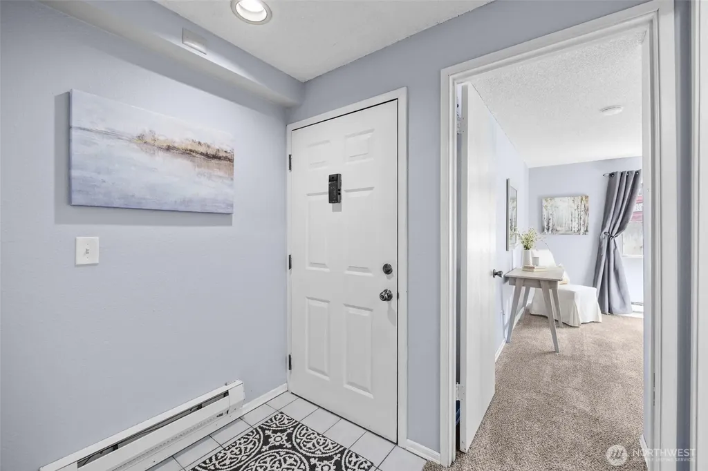 8812 20th Avenue NE Seattle WA 98115