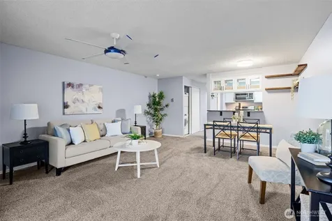 8812 20th Avenue NE Seattle WA 98115