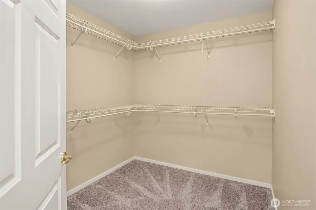 1805 134th Avenue SE Bellevue WA 98005