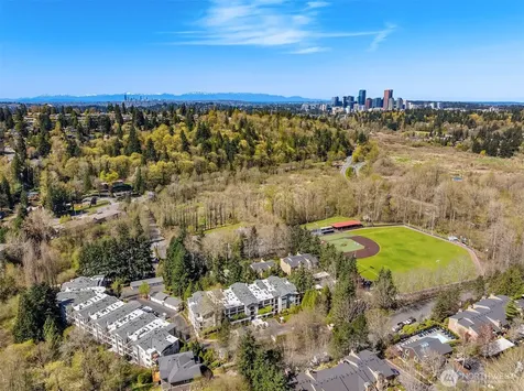 1805 134th Avenue SE Bellevue WA 98005