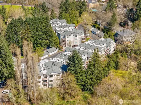 1805 134th Avenue SE Bellevue WA 98005