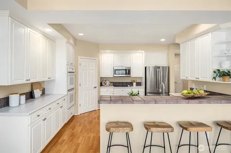 1805 134th Avenue SE Bellevue WA 98005