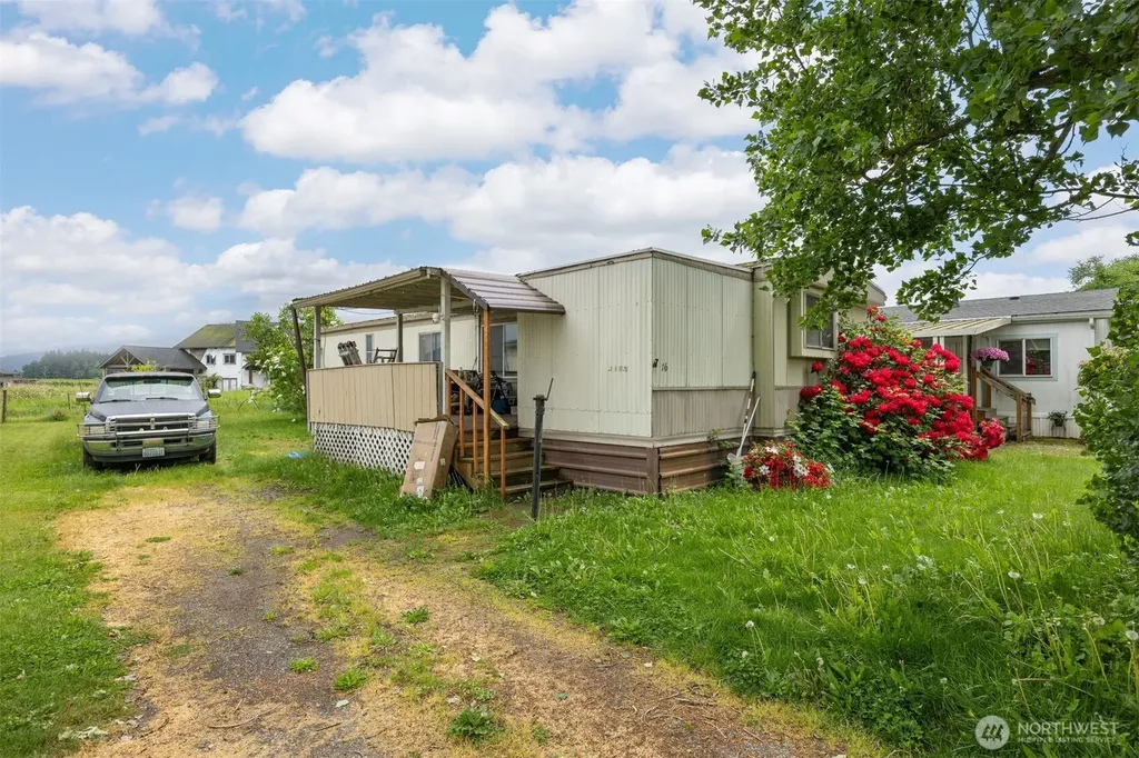 380 E Pole Road Lynden WA 98264