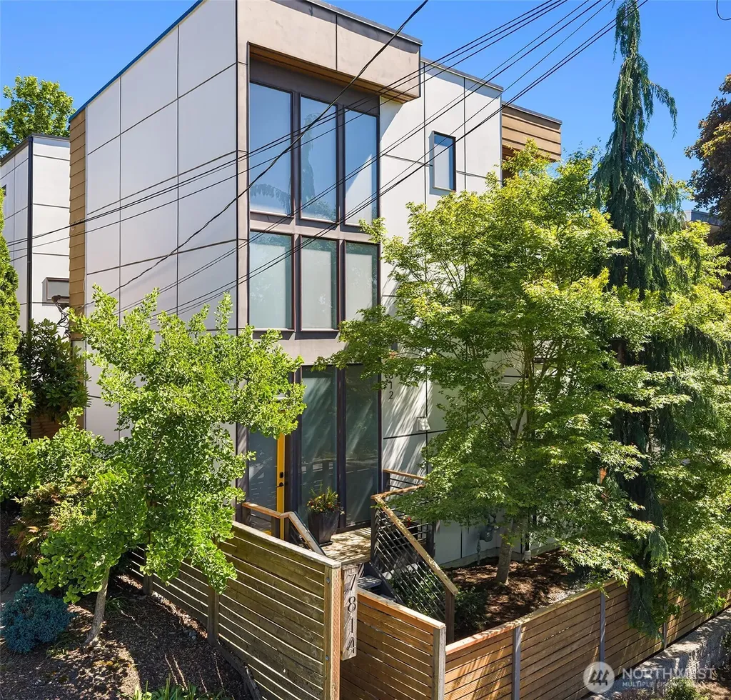 7812 Stroud Avenue N Seattle WA 98103