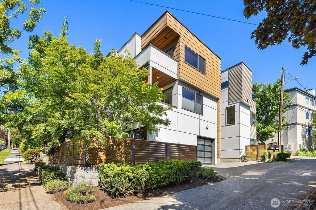 7812 Stroud Avenue N Seattle WA 98103