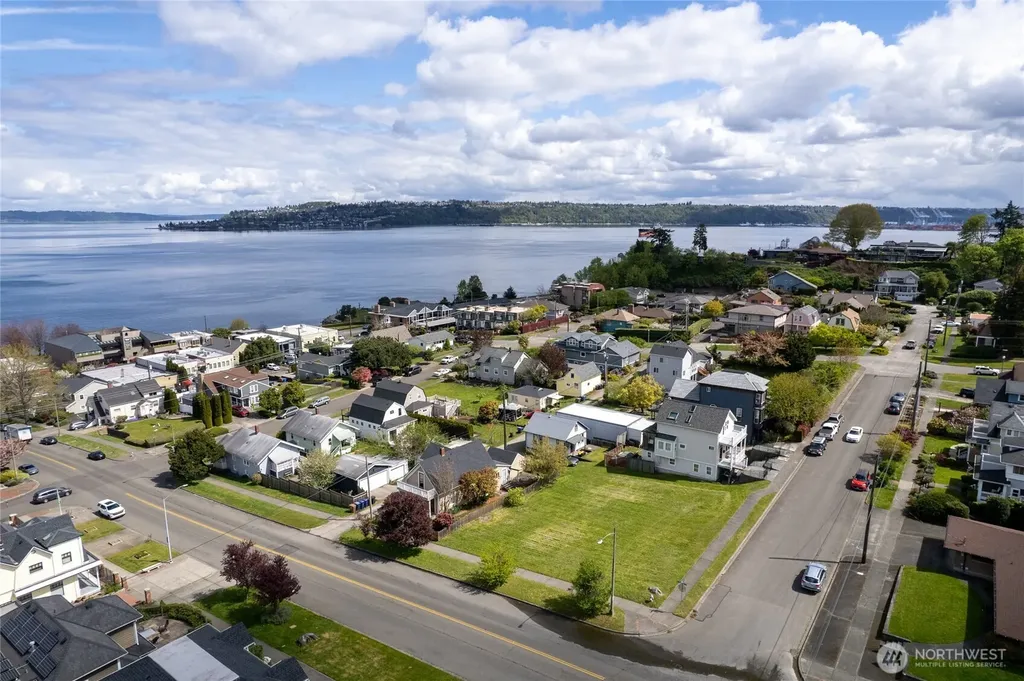 2801 N Mccarver Street Tacoma WA 98403