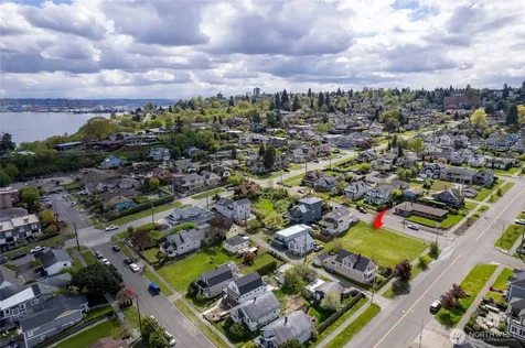 2801 N Mccarver Street Tacoma WA 98403