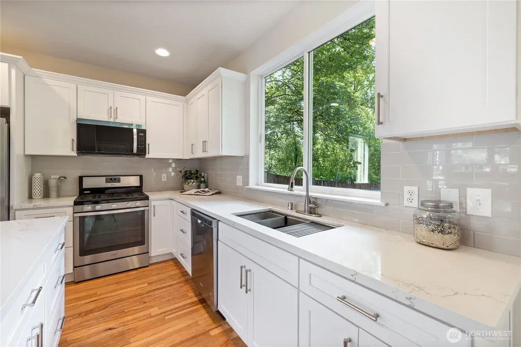 3077 S 279th Place Auburn WA 98001