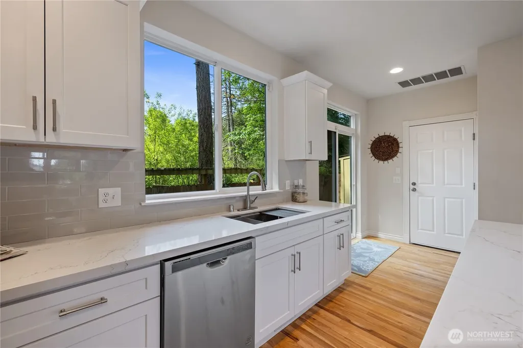 3077 S 279th Place Auburn WA 98001