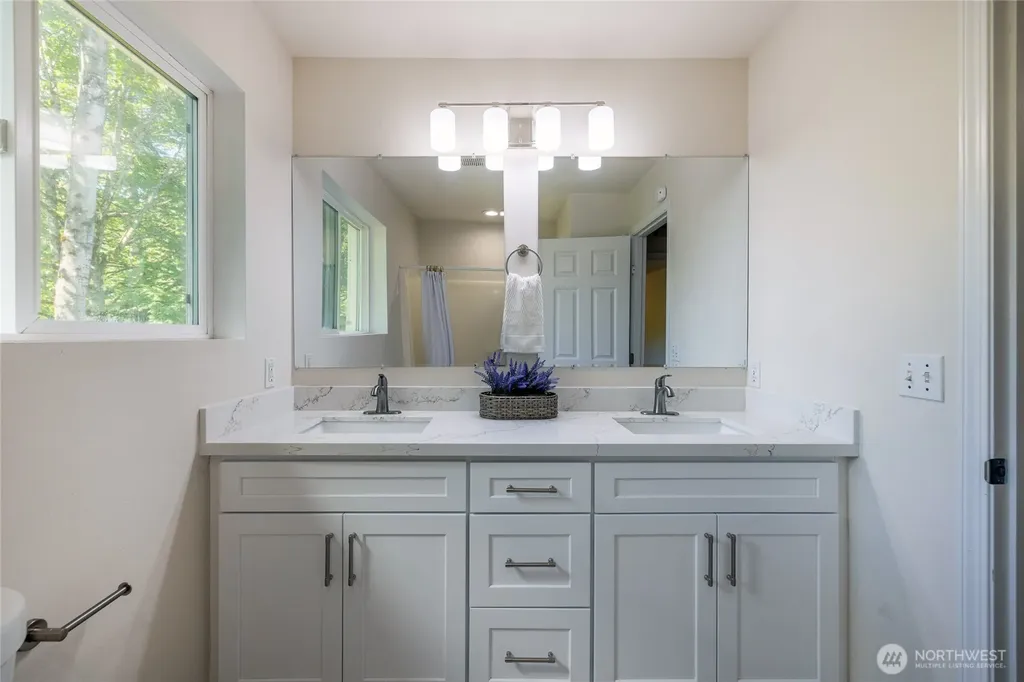 3077 S 279th Place Auburn WA 98001