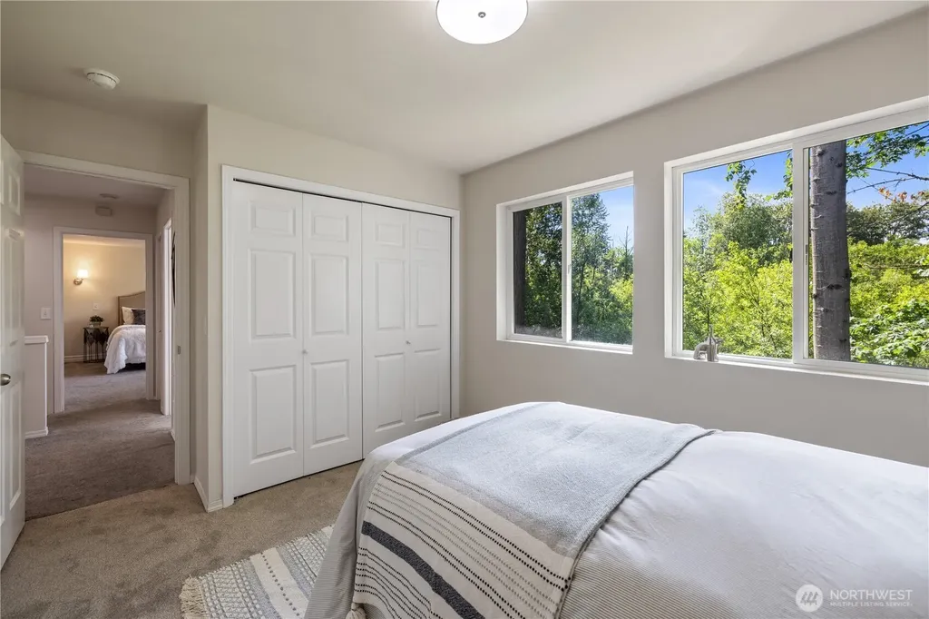 3077 S 279th Place Auburn WA 98001