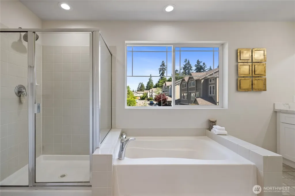 3077 S 279th Place Auburn WA 98001