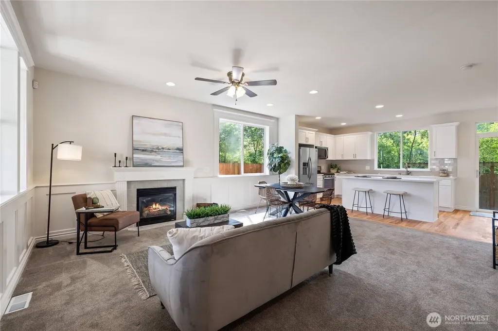 3077 S 279th Place Auburn WA 98001