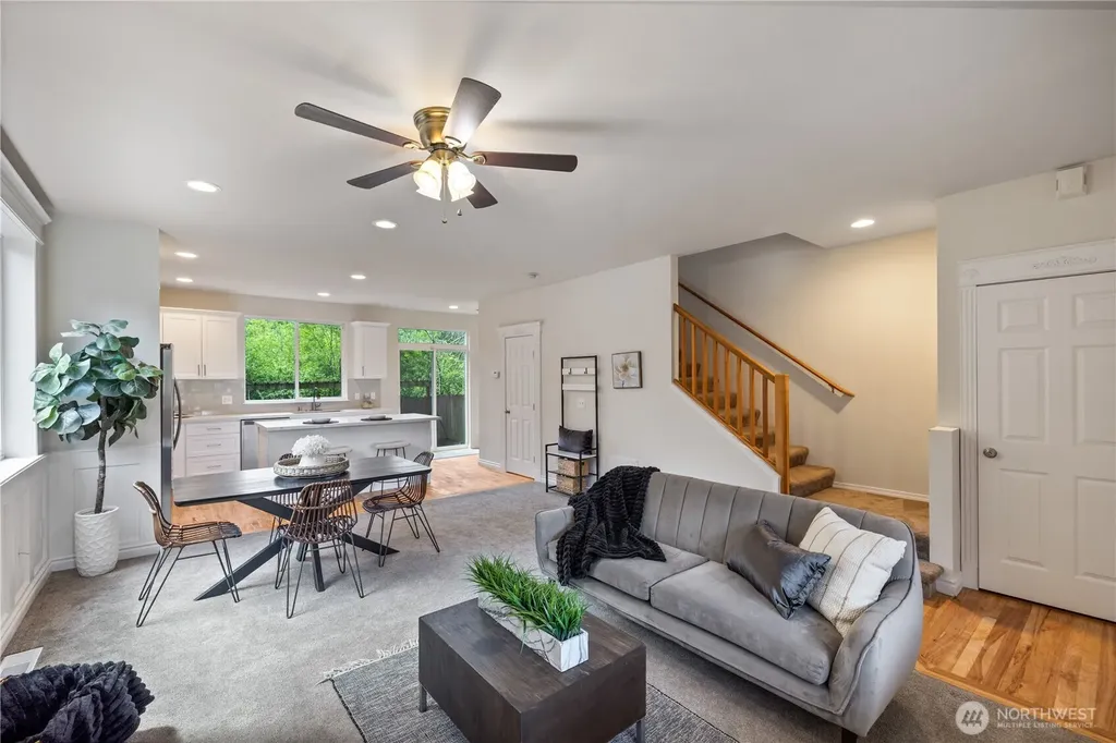 3077 S 279th Place Auburn WA 98001