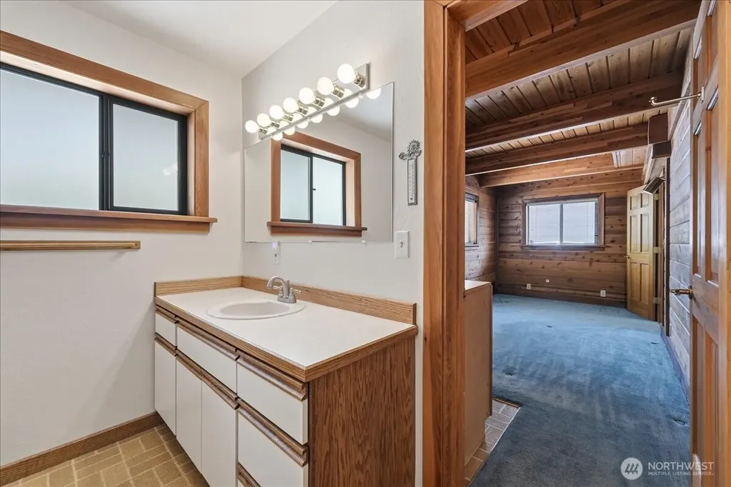 39 Helios Hills Lane Manson WA 98831