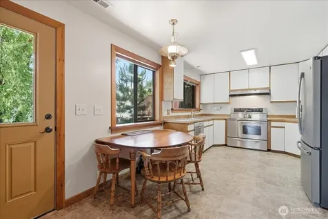 39 Helios Hills Lane Manson WA 98831