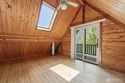 39 Helios Hills Lane Manson WA 98831