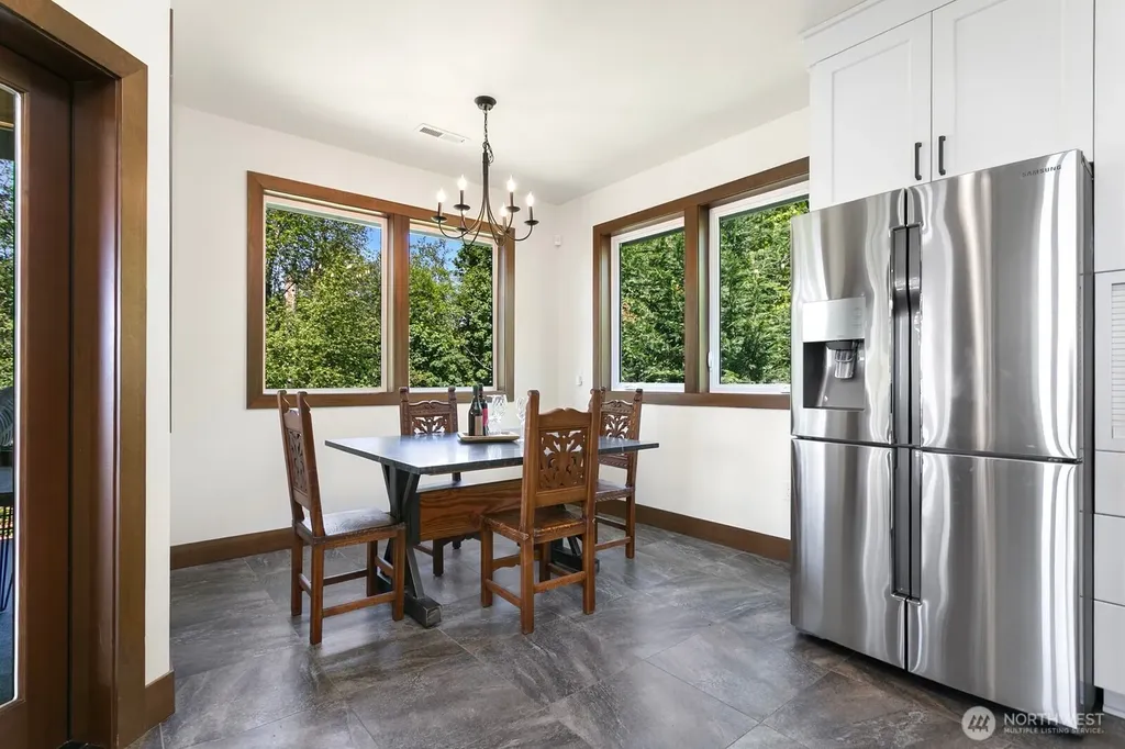 18917 9th Street E Lake Tapps WA 98391