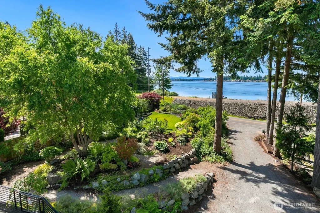 18917 9th Street E Lake Tapps WA 98391