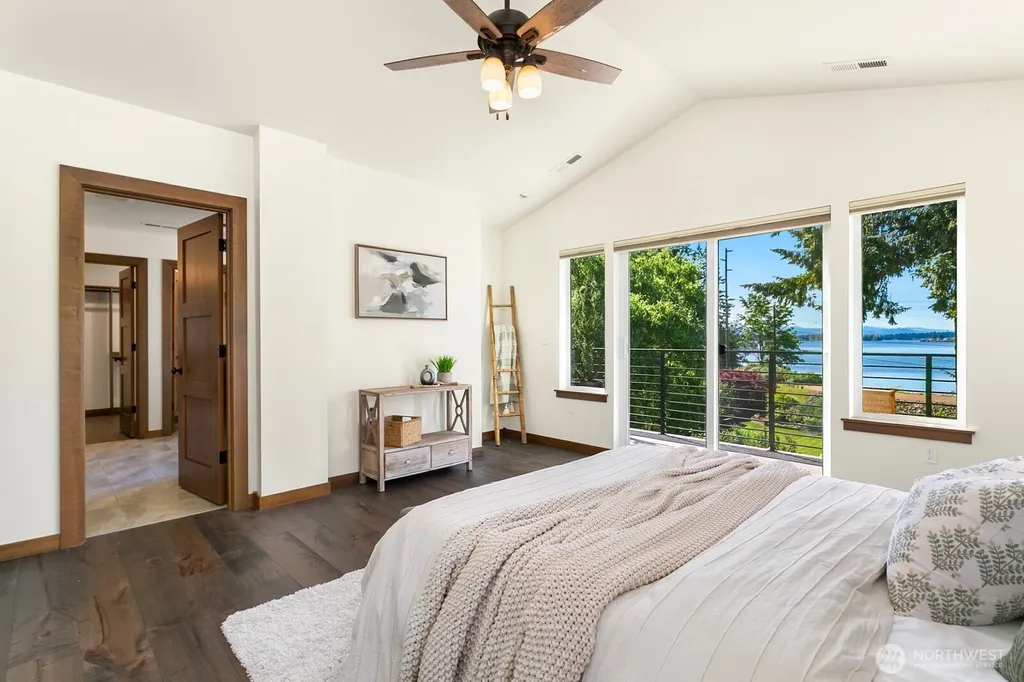 18917 9th Street E Lake Tapps WA 98391