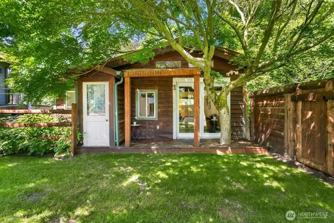 18917 9th Street E Lake Tapps WA 98391