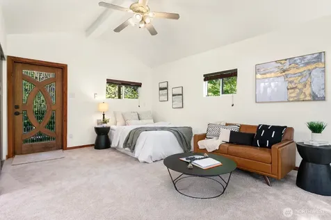 18917 9th Street E Lake Tapps WA 98391