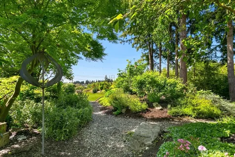 18917 9th Street E Lake Tapps WA 98391