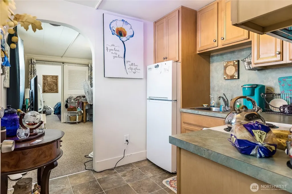 670 SE Pioneer Way Oak Harbor WA 98277