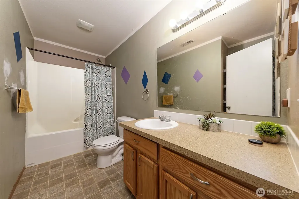 14321 108th Avenue E Puyallup WA 98374