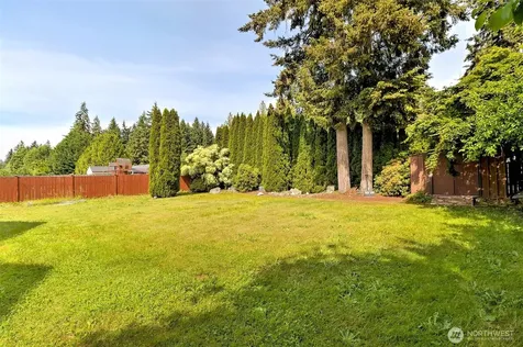 14321 108th Avenue E Puyallup WA 98374