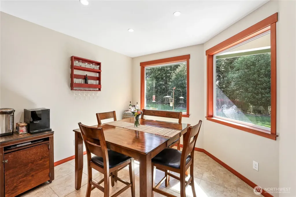 16011 126th Avenue E Puyallup WA 98374