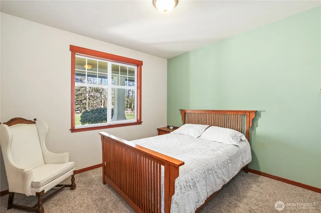 16011 126th Avenue E Puyallup WA 98374